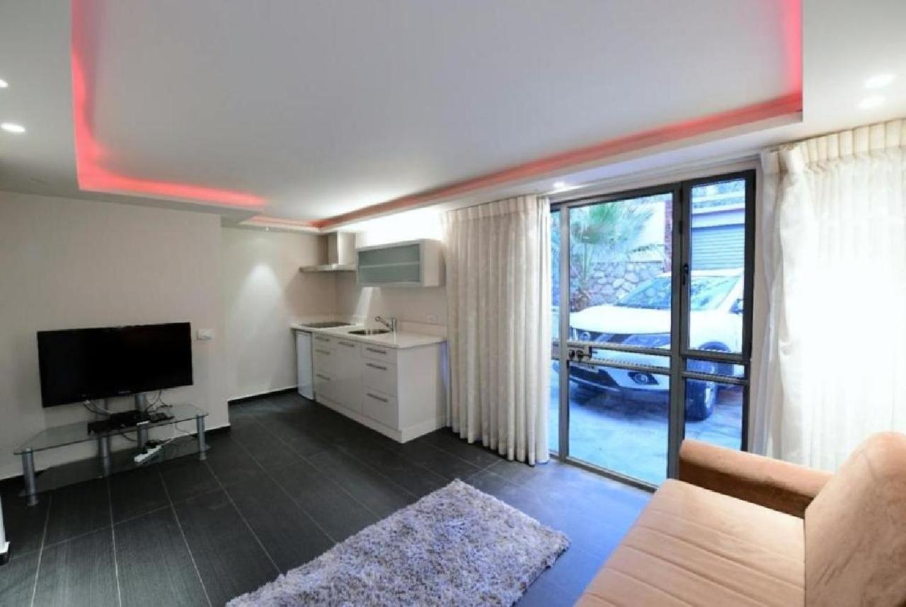 Leto With Heated Pool Villa Eilat