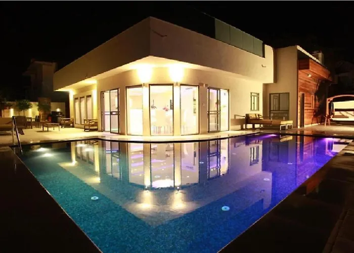 Villa Leto With Heated Pool